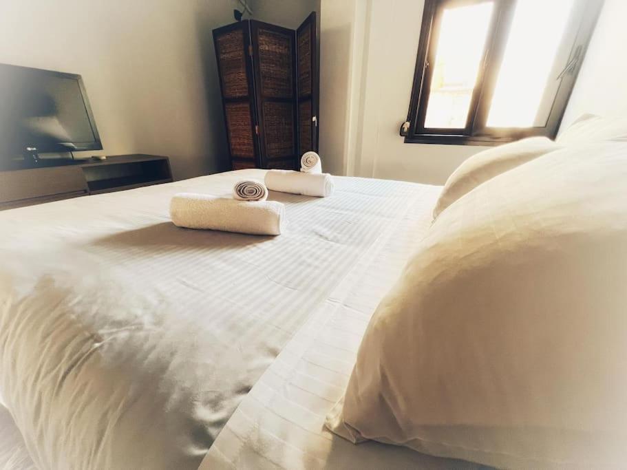The Beehive Apartman Mytilíni Kültér fotó