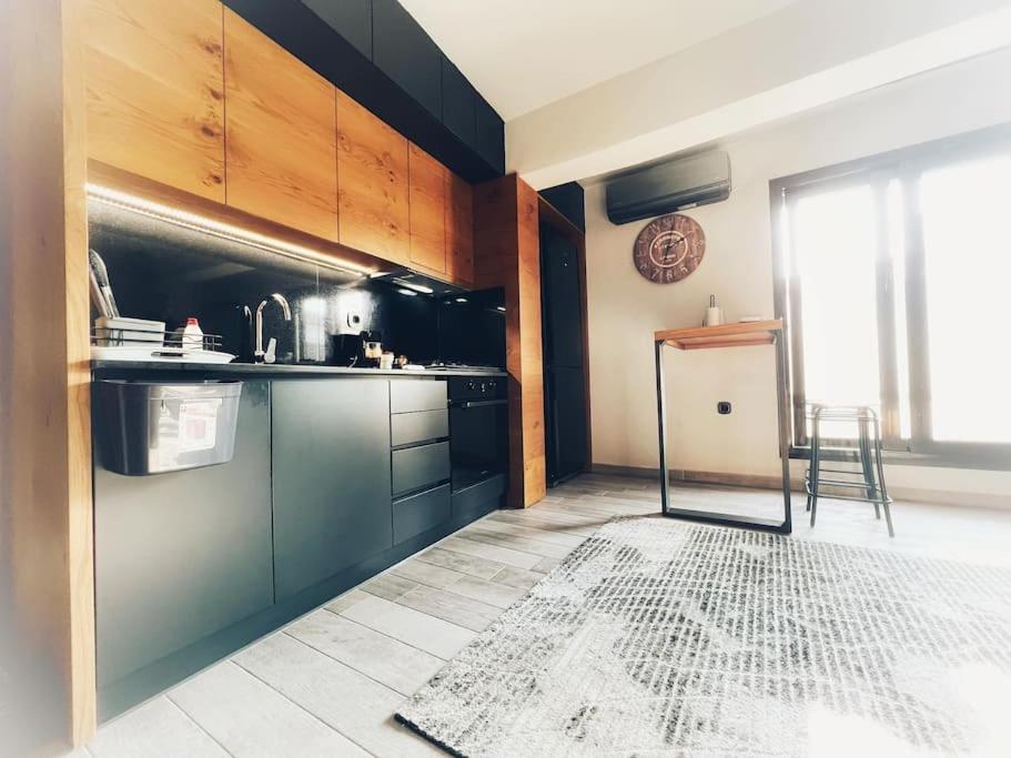 The Beehive Apartman Mytilíni Kültér fotó