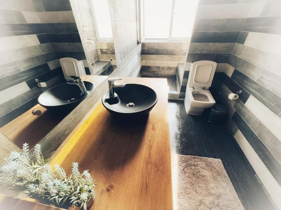 The Beehive Apartman Mytilíni Kültér fotó