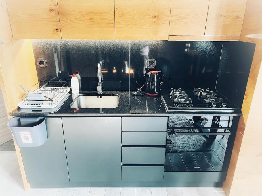 The Beehive Apartman Mytilíni Kültér fotó