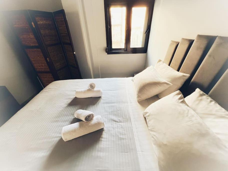 The Beehive Apartman Mytilíni Kültér fotó