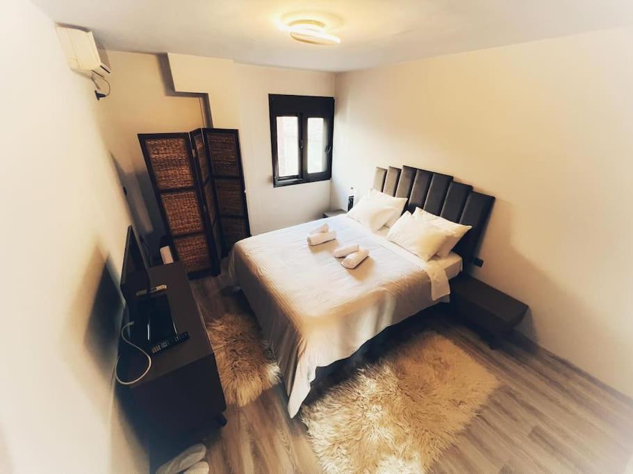 The Beehive Apartman Mytilíni Kültér fotó