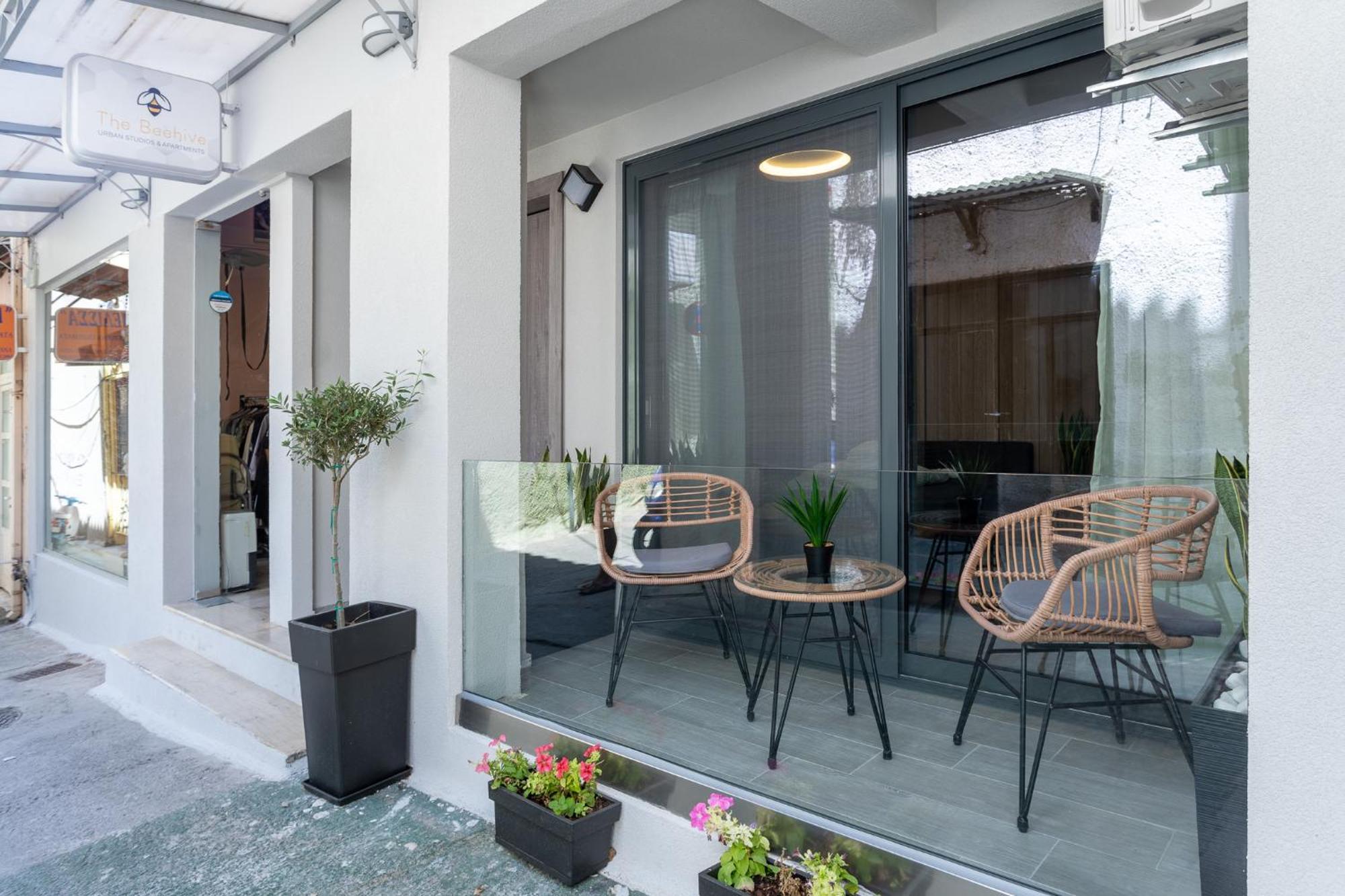 The Beehive Apartman Mytilíni Kültér fotó
